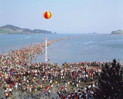 Моисеево чудо сегодня! Живая дегенда Моисеево чудо сегодня! Живая дегенда